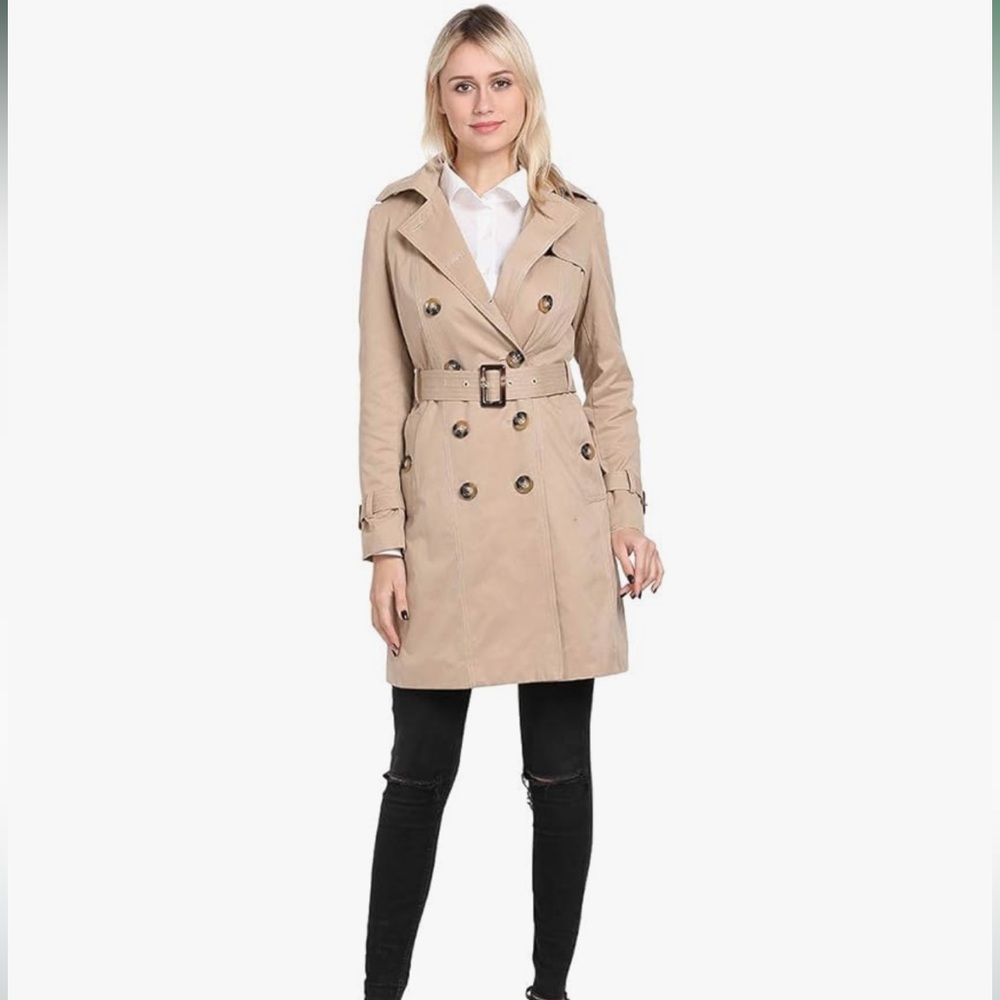 Women's Tan Trench Coat